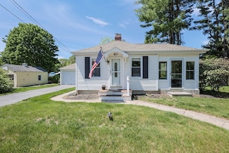60 Verndale Ave, Attleboro, MA 02703