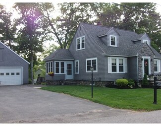 47 Howard St, Salem, NH 03079