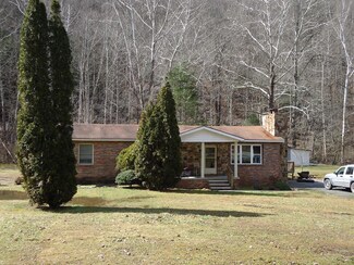12431 Skygusty Hwy, Welch, WV 24801