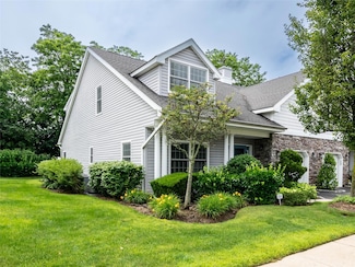 158 Pond View Dr, Port Washington, NY 11050