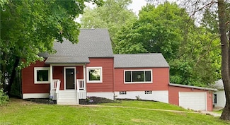 415 N Hambden St, Chardon, OH 44024