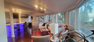 230 Park Ln, Kings Beach, CA 96143