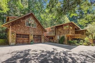 11440 Miller Rd NE, Bainbridge Island, WA 98110