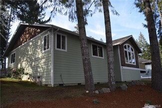 290 E Mountain View Dr, Allyn, WA 98524