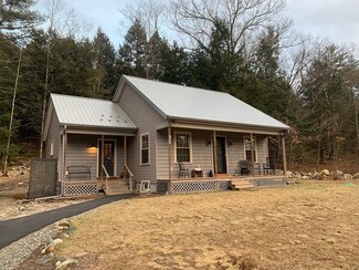 1445 W Royalston Rd, Athol, MA 01331