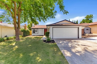 7804 Deer Creek Dr, Sacramento, CA 95823