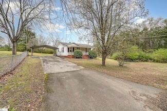 159 East St, Chester, SC 29706