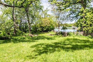 23780 N South Lakewood Ln, Lake Zurich, IL 60047
