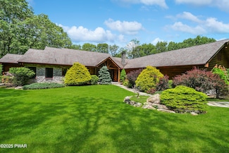 133 Nicoll Ln, Henryville, PA 18332