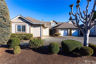 124 W Maberry Dr Unit A, Lynden, WA 98264