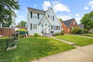 6478 Kerneywood Rd, Cleveland, OH 44129