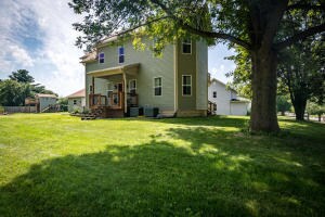 620 Cypress St, Wilton, IA 52778