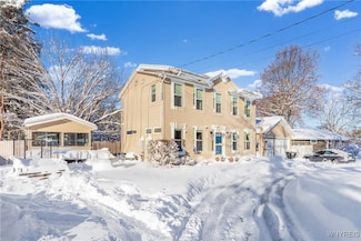 204 Schwartz Rd, Lancaster, NY 14086