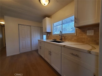 17 Coronado Way, Los Angeles, CA 91345