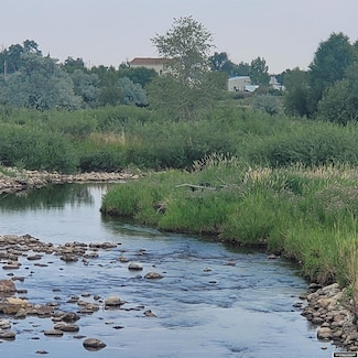 85 N Fork Rd, Lander, WY 82520