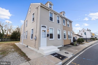 112 Rancocas Rd, Mount Holly, NJ 08060