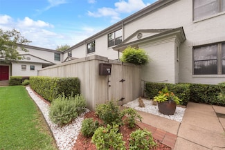 5010 Lahoma St, Dallas, TX 75235