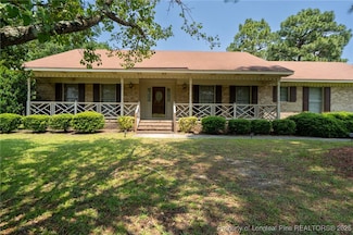 1608 Piney Creek Place, Fayetteville, NC 28304
