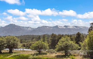 L5 B1 Lazy River St, Cascade, ID 83611