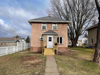 219 4th St, Duluth, MN 55810