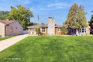 638 S Euclid Ave, Villa Park, IL 60181