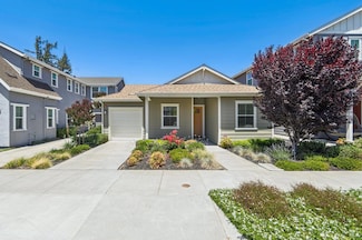 1737 Linden Ln, Santa Rosa, CA 95404