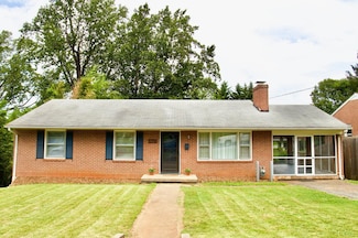 4621 Oakdale Dr, Lynchburg, VA 24502