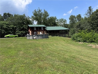 233 Grantz Hollow Rd, Vandergrift, PA 15690