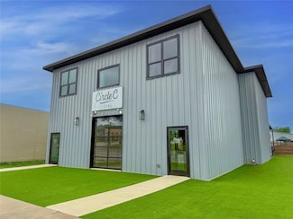 617 Main St, Lexington, TX 78947
