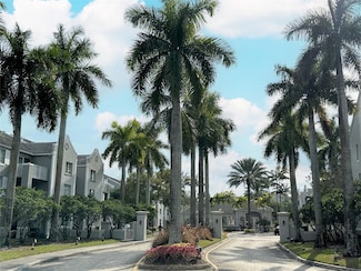 11133 SW 8th St Unit 3069, Pembroke Pines, FL 33025