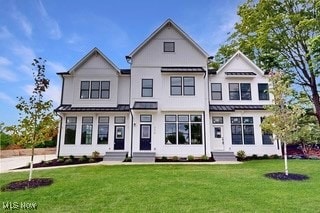 110 Cider Mill Unit B, Chardon, OH 44024