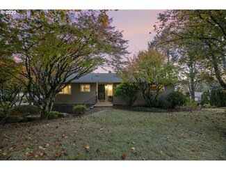 10757 SE 96th Ct, Happy Valley, OR 97086