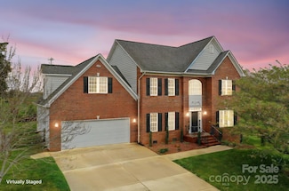 1919 46th Avenue Dr NE Unit 46, Hickory, NC 28601