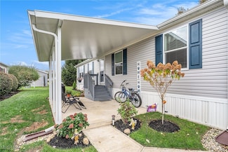 1598 Bogie Ln, Painesville, OH 44077