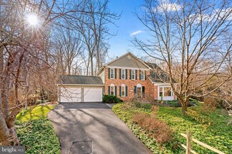8000 Lakenheath Way, Potomac, MD 20854