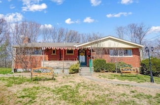 498 Burhen Dr, Cincinnati, OH 45238