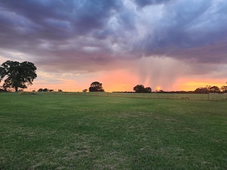 131 Brock Ln, Millsap, TX 76066