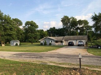 10725 E County Road 400 N, Forest, IN 46039