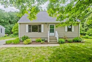10 Matthew Dr, Florence, MA 01062