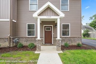 1229 W Saginaw St, Lansing, MI 48915