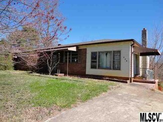 428 27th St NW, Hickory, NC 28601