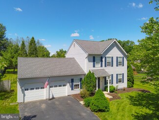 6107 Hearthstone Dr, Pipersville, PA 18947