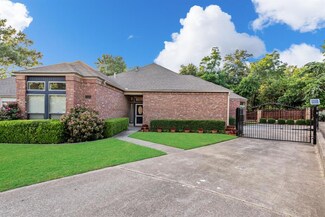 2026 N Saint Andrews Ct, Arlington, TX 76011