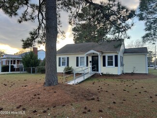 4200 Park Ave, Ayden, NC 28513
