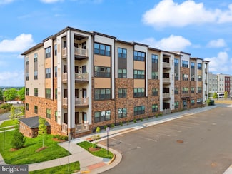 46270 Mount Allen Terrace Unit 201, Sterling, VA 20164