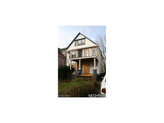 1532 E 118th St, Cleveland, OH 44106