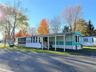 24 Driftwood Ave, Durhamville, NY 13054