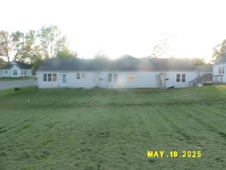 410 W 2nd Ave, Indianola, IA 50125