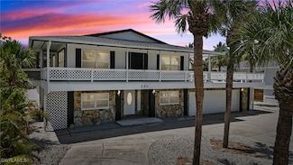 131 Bay Mar Dr, Fort Myers Beach, FL 33931