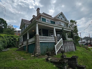 439 S Chestnut St, Clarksburg, WV 26301